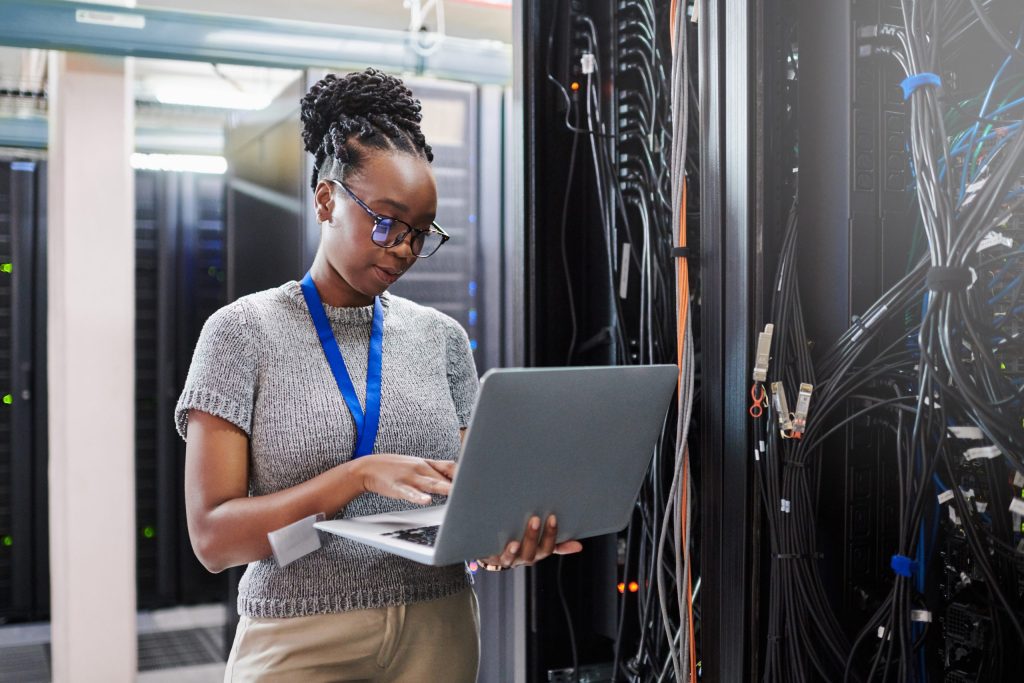 Skill Dasar TKJ yang Dibutuhkan untuk Menjadi IT Support Pemula